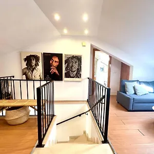 Appartement Gem I - Trendy Santos District, Lisboa